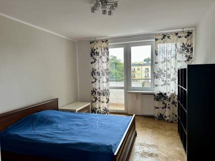 Sprzedam 48 m2, trzy pokoje, osobna kuchnia, Wola, Warszawa