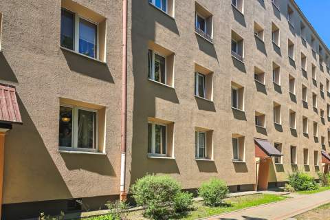 2 pokoje z balkonem na spokojnych Kozinach