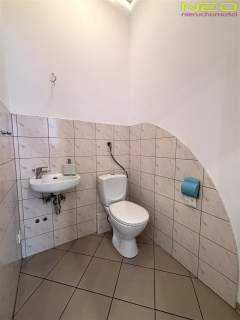 Lokal biurowy 3 pomieszczenia łazienka i kuchnia
