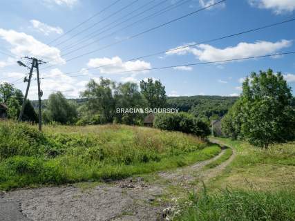 Budowlana działka w Golkowicach, Prąd, gaz, woda