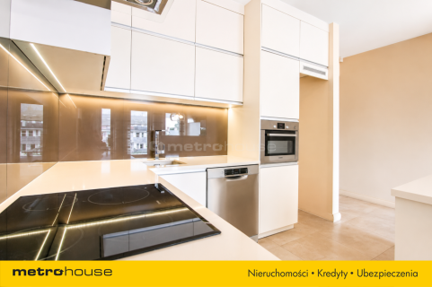 Apartament winda garaż centrum