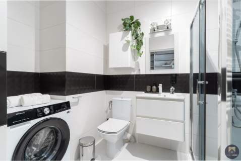 3 Pok-Apartamentowiec Garaż,komórka 10 min CENTRUM