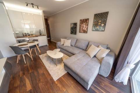 Kawalerka 28 m2, balkon - Kaszubska10, Śródmieście