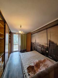 2 POKOJE 46 m BALKON 1 PIĘTRO