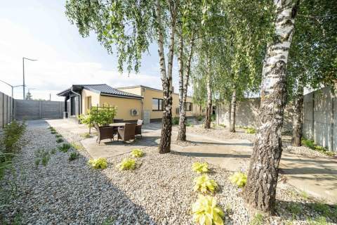 Biurowiec 250 m A2 Hala Plac 1,7 ha Turkowo