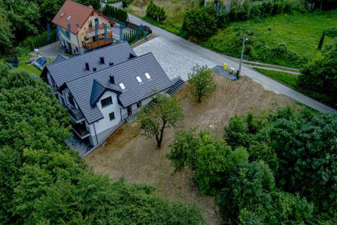 251 m 5 sypialni garaż 2-stanowiskowy Zielonki