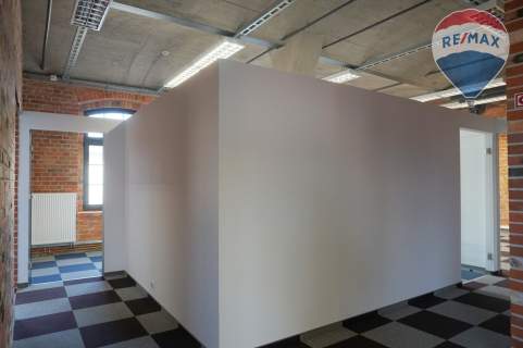 Lokal użytkowy 190m2 w centrum, dostępny od 01.05