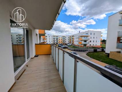 3 POKOJE 63,75 m BALKON 12,37 m I PIĘTRO 