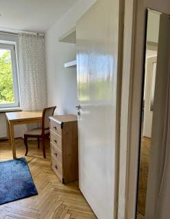 Sprzedam 48 m2, trzy pokoje, osobna kuchnia, Wola, Warszawa