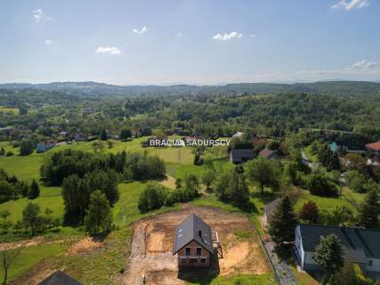Dom jednorodzinny 143m2 10ar