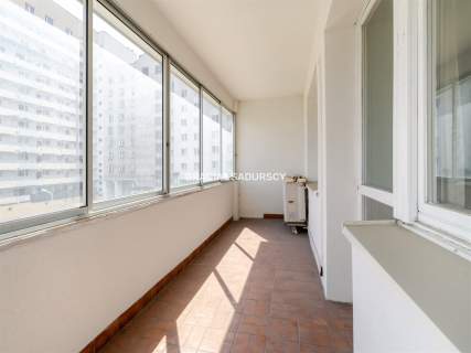 3 pokoje Loggia Świetna lokalizacja