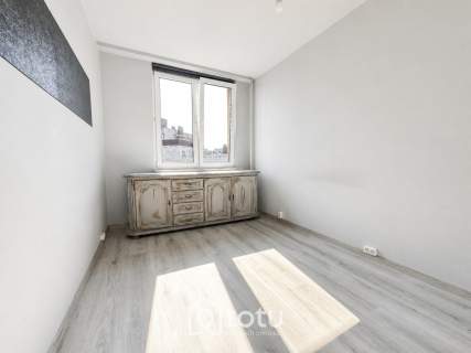 200m Metro Kondratowicza-Grunt uregulowany-Balkon
