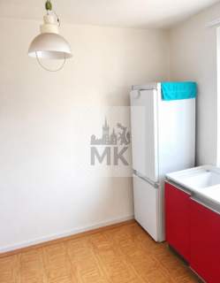 3 pokoje, osobna kuchnia, balkon, garaż w cenie