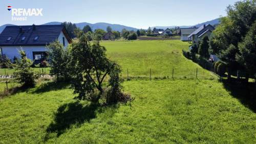 Widok na góry, Spokojna okolica