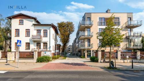 Komfortowy apartament z ogródkiem 800 m od plaży 