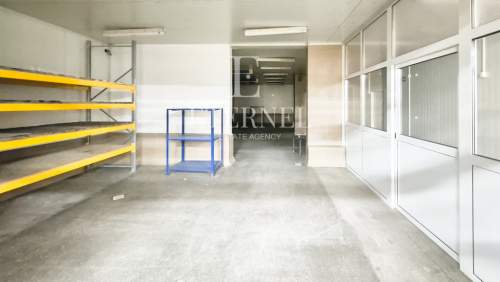 Kompleks biurowo-magazynowy na sprzedaż 1000m2