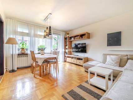 Duże mieszknie 3 sypialnie salon balkon