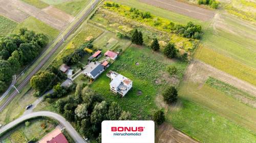 Działka 46 arów - Z budynkiem w stanie surowym