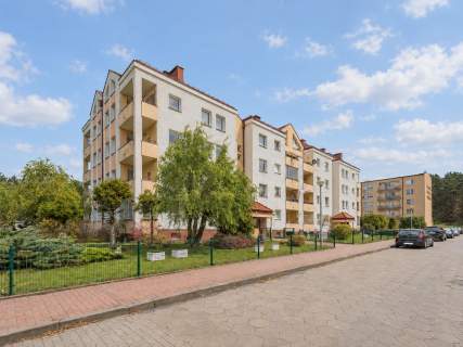 3 POKOJE NOWOCZESNE DOBRZE SKOMUNIKOWANE