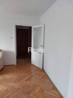 Rondo Wiatraczna. 3 pokoje do wprowadzenia. Balkon