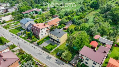 Dom w Psarach, 4 pokoje, garaż, działka 800 m2
