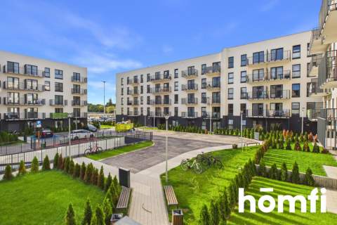 Kawalerka pierwszy najem balkon Factoria