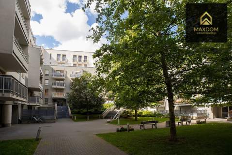 Osobna widna kuchnia taras 7m2 wysoki parter