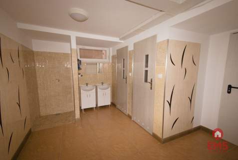 Budynek 430m2 Dom Ul. Stroma
