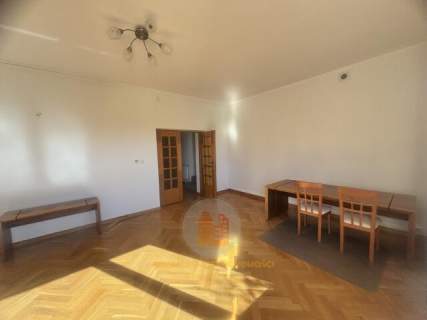 Duży dom, 12 pokoi, garaż, na biuro z mieszkaniem