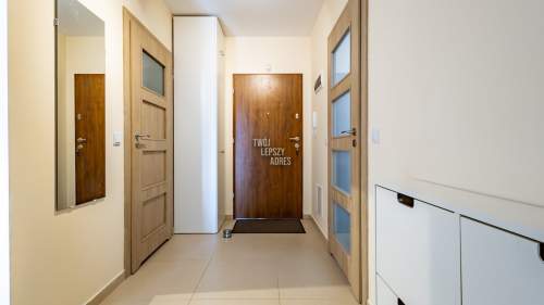 TARAS 12,7 m2 ZE ŚCIANĄ ZIELENI - BAGRY PARK