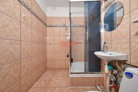 3 pokoje Gołonóg balkon 48 m2 4 m2 piwnicy