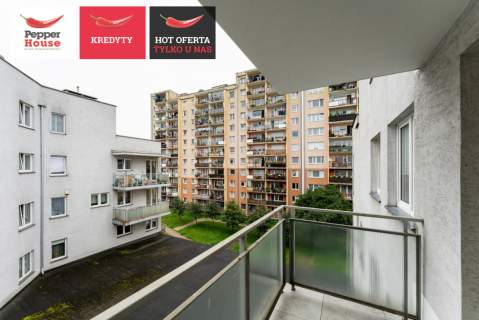Dwupoziomowe mieszkanie 3 balkony hala garażowa