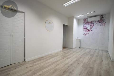 Lokal na osiedlu - 36m2