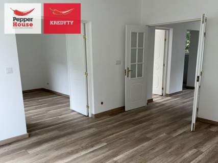 3 pokoje po remoncie Balkon Piwnica