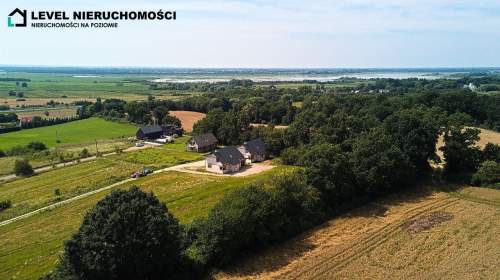 Dom z widokiem na Drużno
