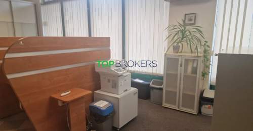 Lokal na parterze na biuro lub usługi