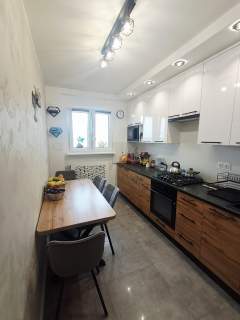 Mieszkanie o pow. 63m2, balkon, IV piętro, umeblowane,Kalisz