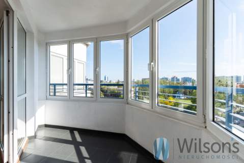 Wyjątkowy apartament z tarasem 33 m   Bliska Wola