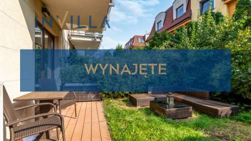 Komfortowy apartament z ogródkiem 800 m od plaży