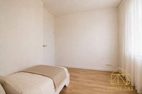 3 pokoje 51 m Balkon Parking Osiedle Avia