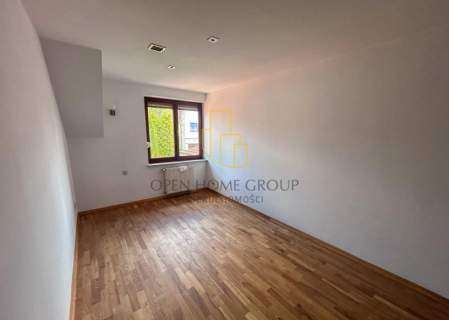 Smolec, dom szereg 140 m2, 4 pokoje działka, garaż