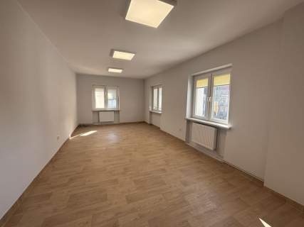 Centrum Koliber - Św Jadwigi/Trzebnica lokale.