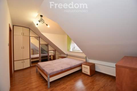 Piękny dom 274 m2, 6 pokoi, 3 łazienki, dz.1027 m2