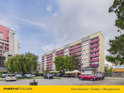 3 pokoje - 50,5 m2-świetna lokalizacja-ul. Darwina