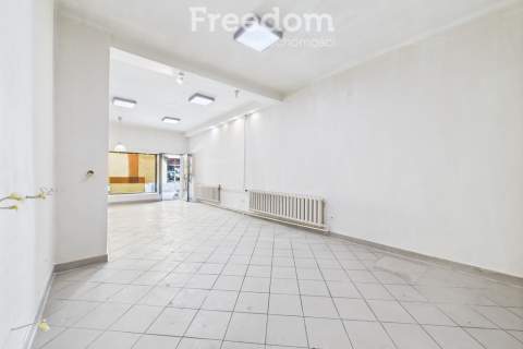 Lokal 57 m w centrum Wadowic