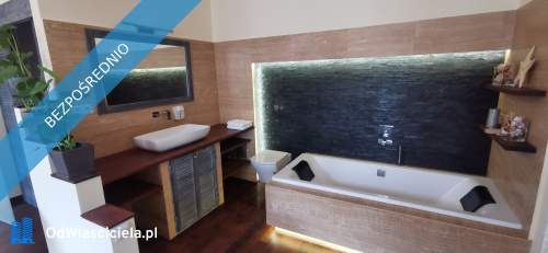 Apartament vis a vis Wawelu 80m2 3-pokoje , 2 łazienki, komfortowy