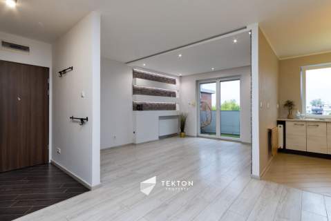 Duże 2 pokoje 56 m balkon piwnica Zakrzów
