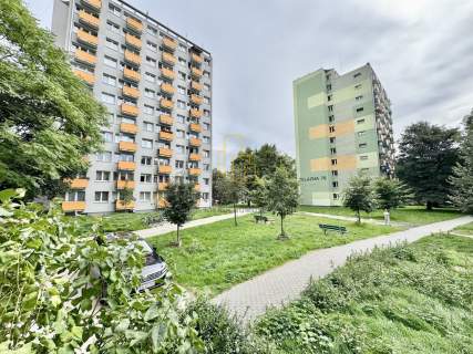 Grabiszyńska-kawalerka-balkon-piwnica-po remoncie