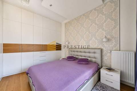 Apartament z pięknym widokiem, metro, 80m2
