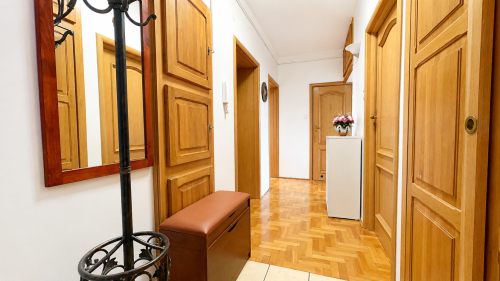 3-pokojowe mieszkanie 67 m Świeżo po remoncie Balkon